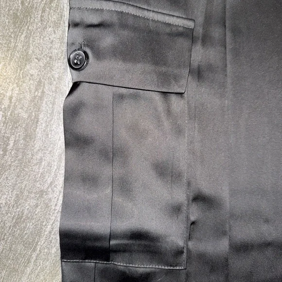 DKNY Woman’s Black Cargo Pants - Picture 4 of 15